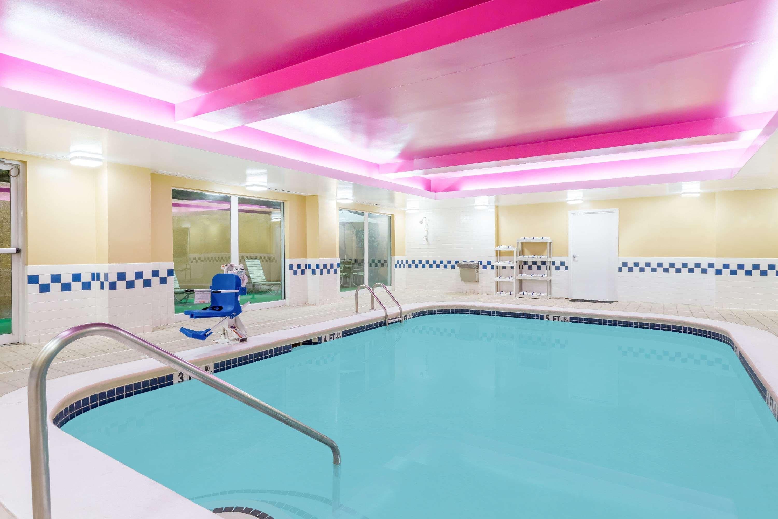 Baymont By Wyndham Lithia Springs Atlanta Hotel Ngoại thất bức ảnh
