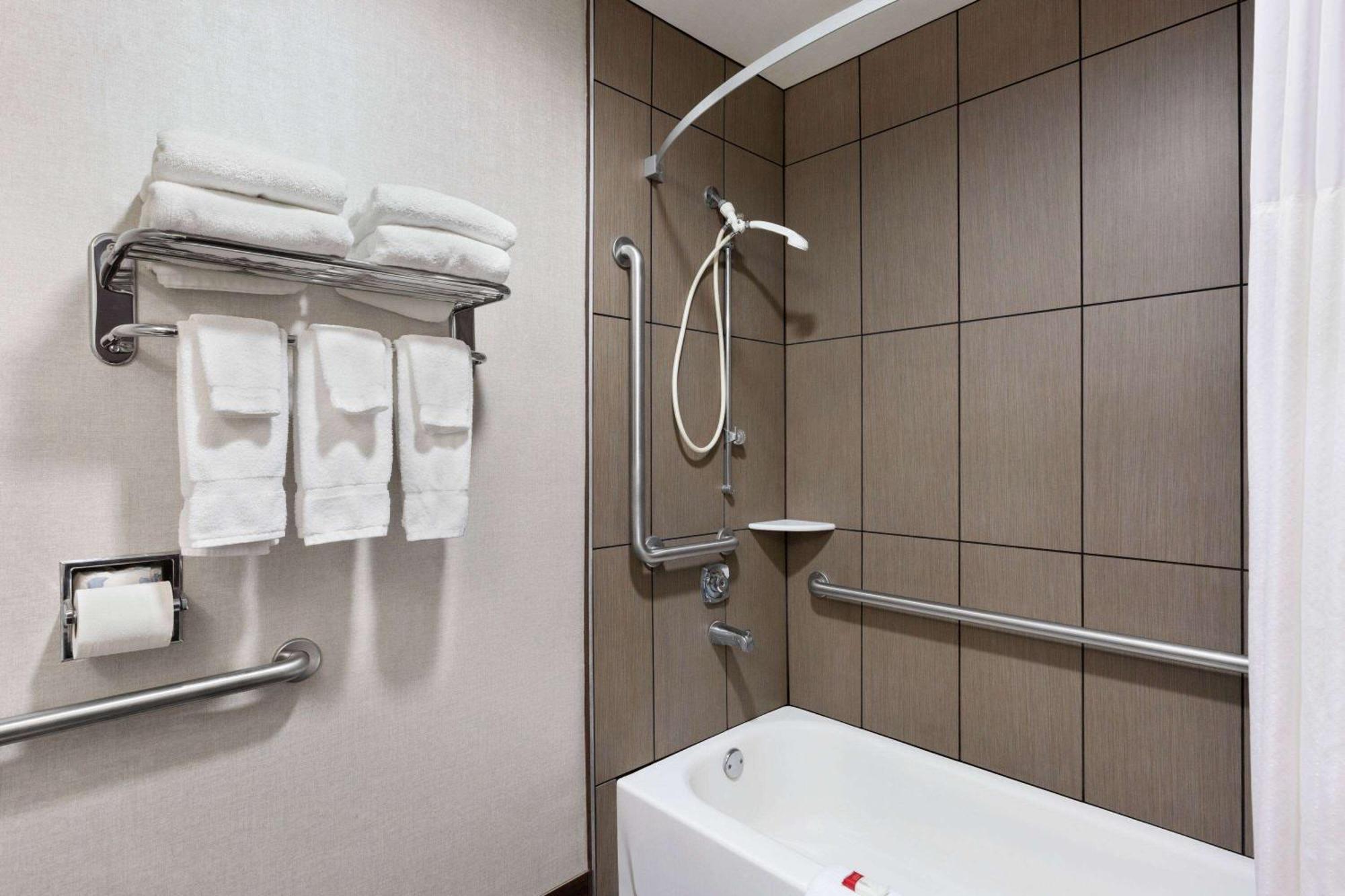 Baymont By Wyndham Lithia Springs Atlanta Hotel Ngoại thất bức ảnh